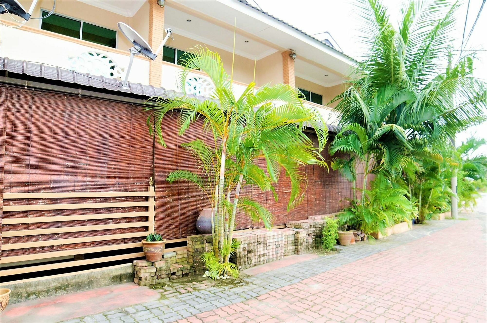 Zen Rooms Padang Puteh Pantai Cenang  Eksteriør billede